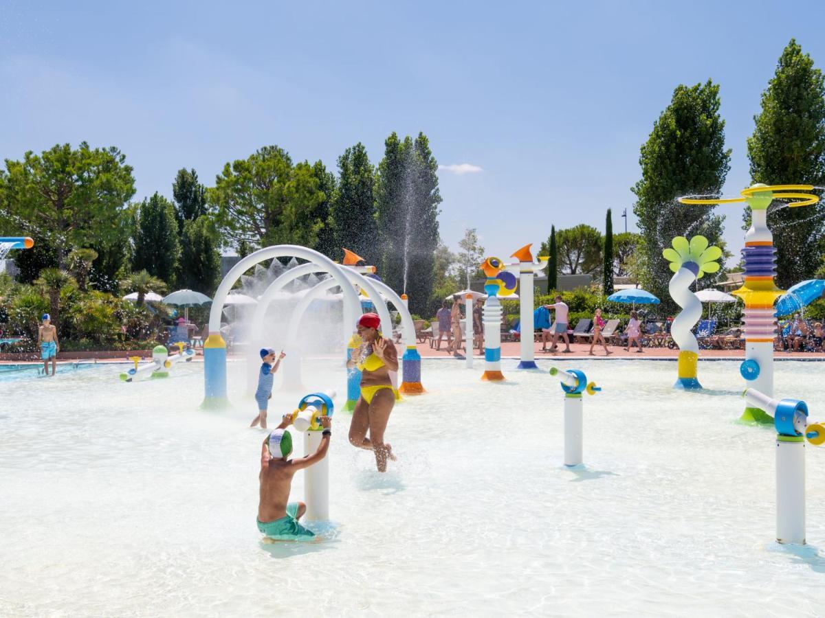 Holiday Home Garda Blue By Interhome Rivoltella del Garda Eksteriør billede